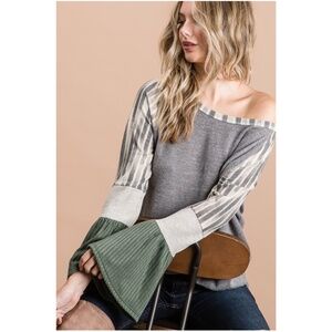 Bibi Color Block Ribbed Bell Sleeve Long sleeve Knit top